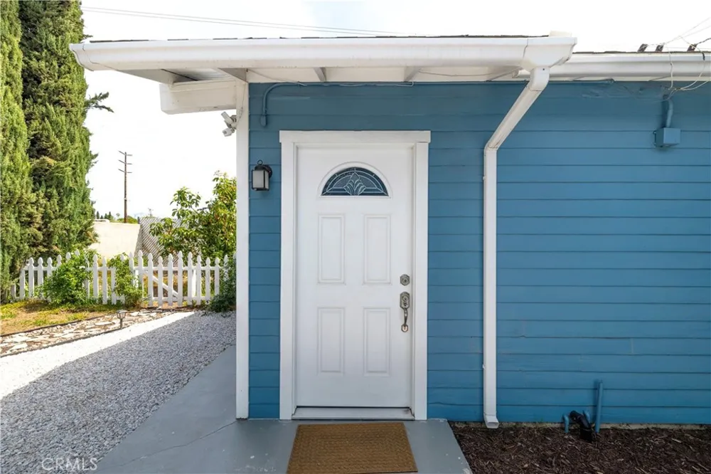 5922 Vista San Gabriel, CA 91775