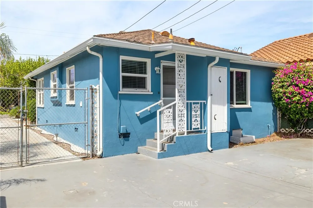 5922 Vista San Gabriel, CA 91775
