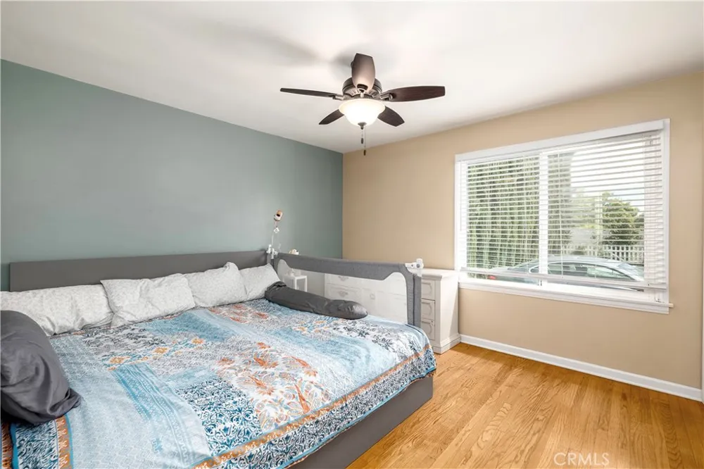 5922 Vista San Gabriel, CA 91775
