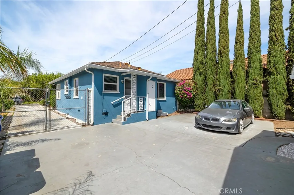 5922 Vista San Gabriel, CA 91775