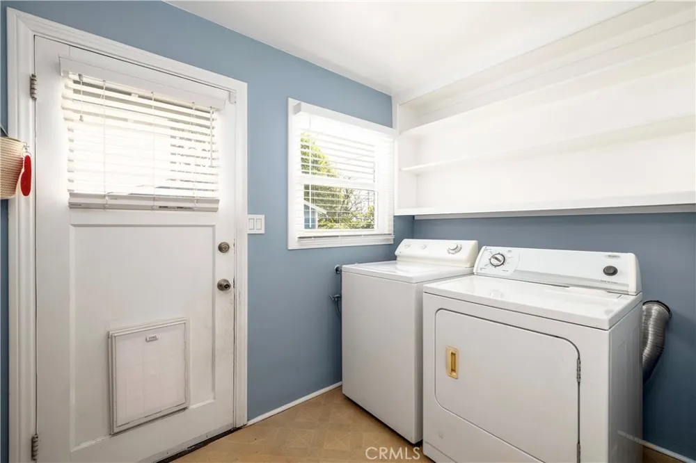 5922 Vista San Gabriel, CA 91775
