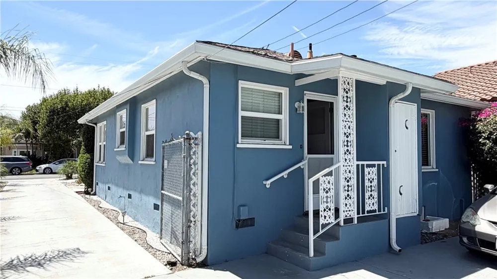 5922 Vista San Gabriel, CA 91775
