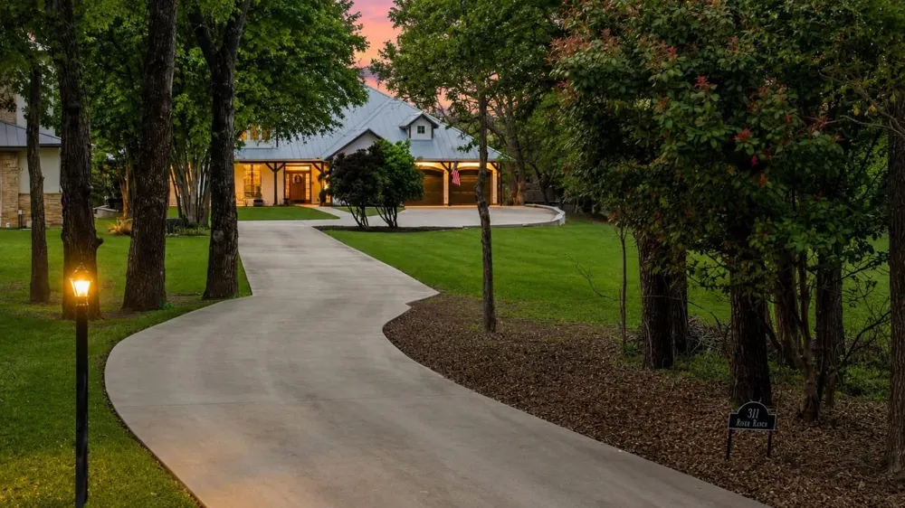 311 River Ranch Road Kingsland, TX 78639