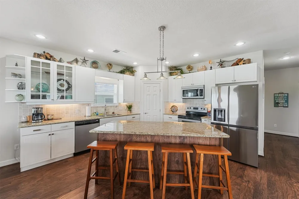 1868 County Road 201 Sargent, TX 77414