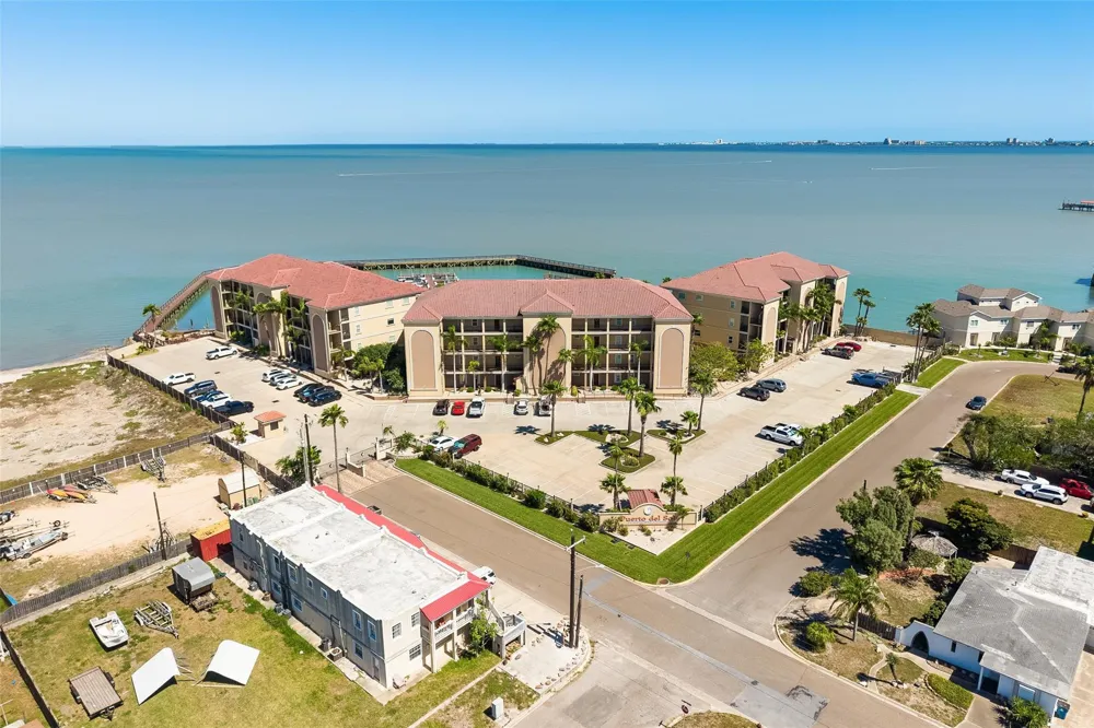 301 E Houston Street Port Isabel, TX 78578