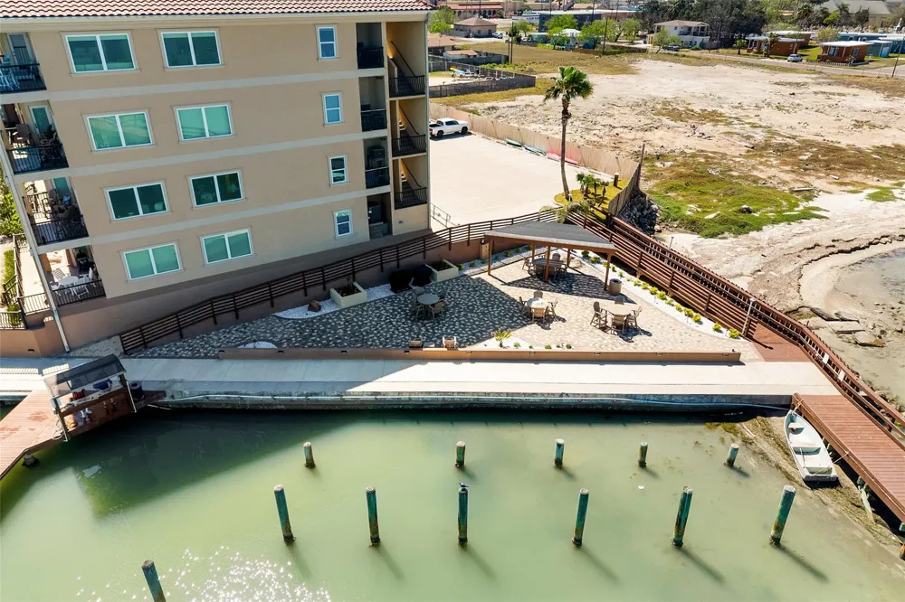 301 E Houston Street Port Isabel, TX 78578