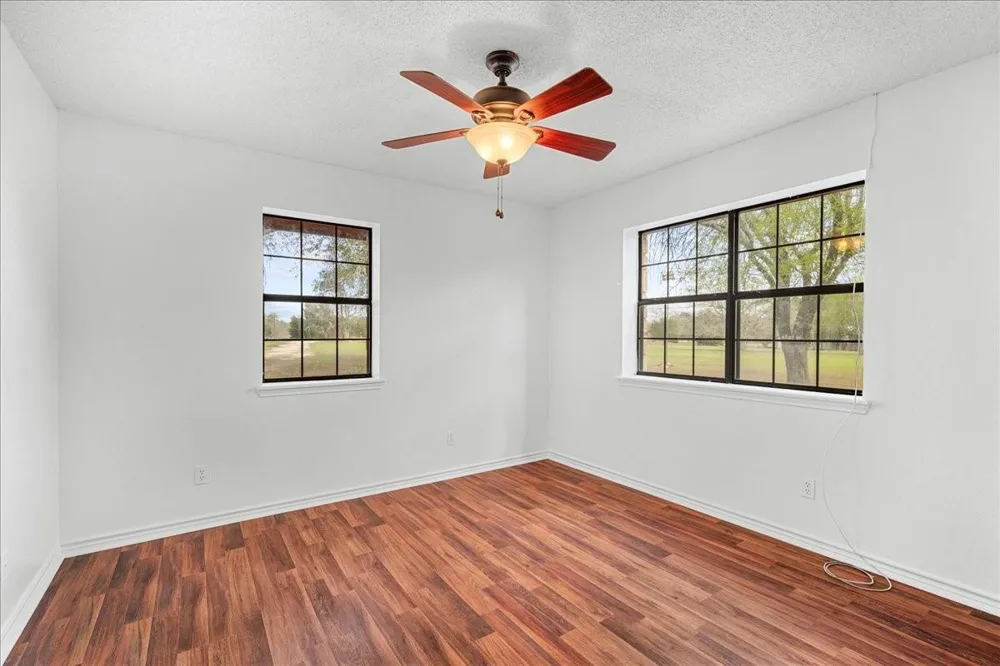 620 Panorama Road La Grange, TX 78945
