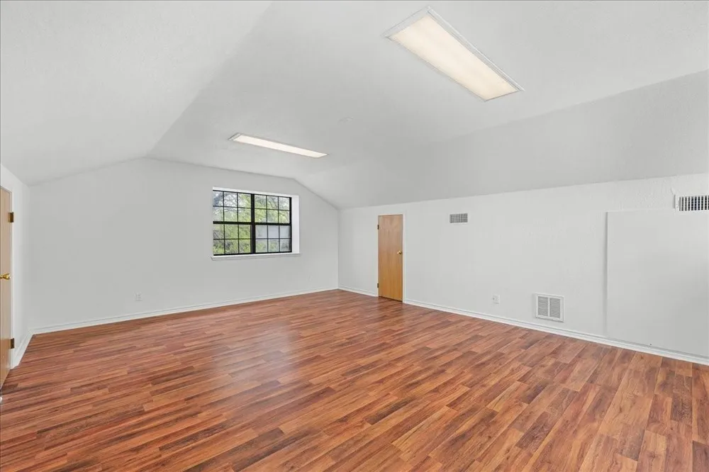 620 Panorama Road La Grange, TX 78945