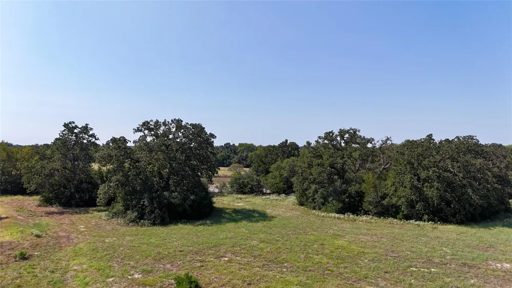 1 Harvell Lane Schulenburg, TX 78956