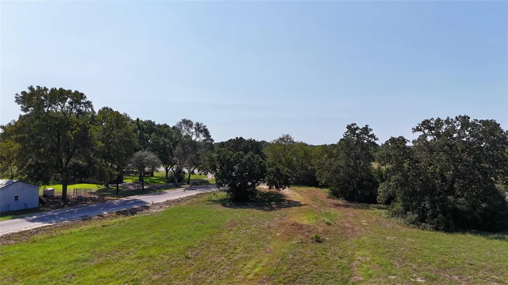 1 Harvell Lane Schulenburg, TX 78956