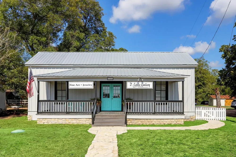 108 Washington Street Round Top, TX 78954