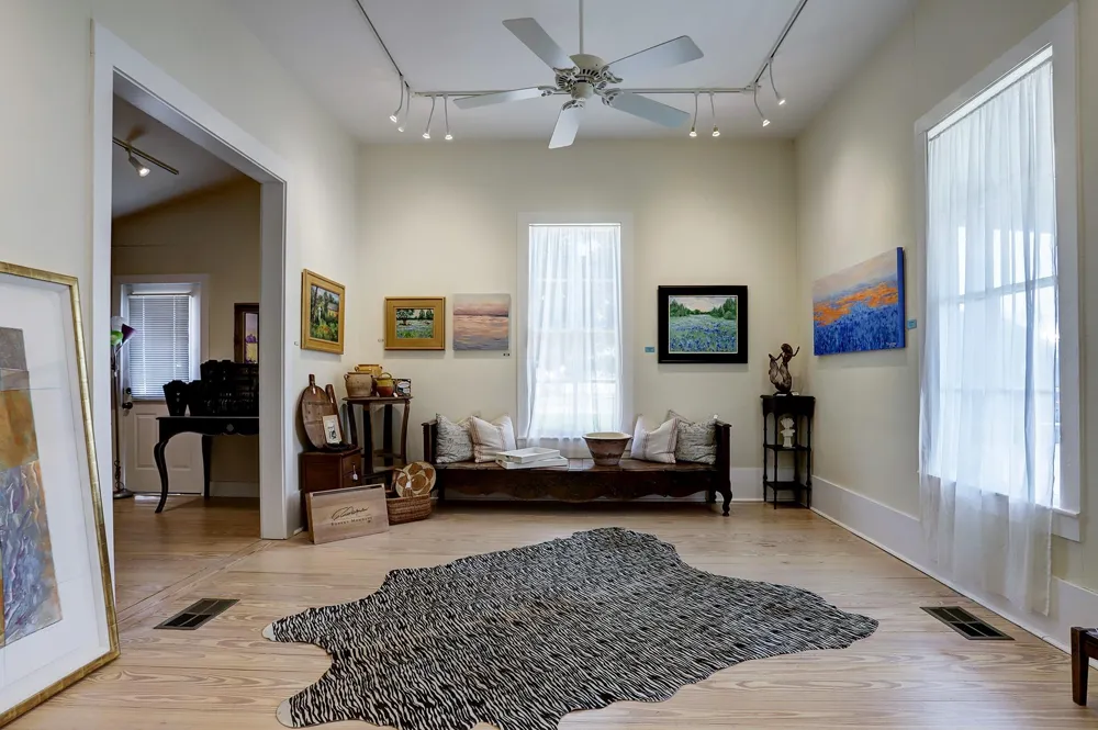 108 Washington Street Round Top, TX 78954