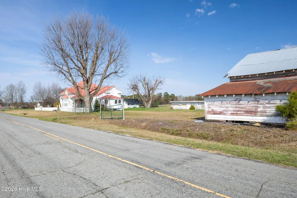 47 Enoch Road Clinton, NC 28328