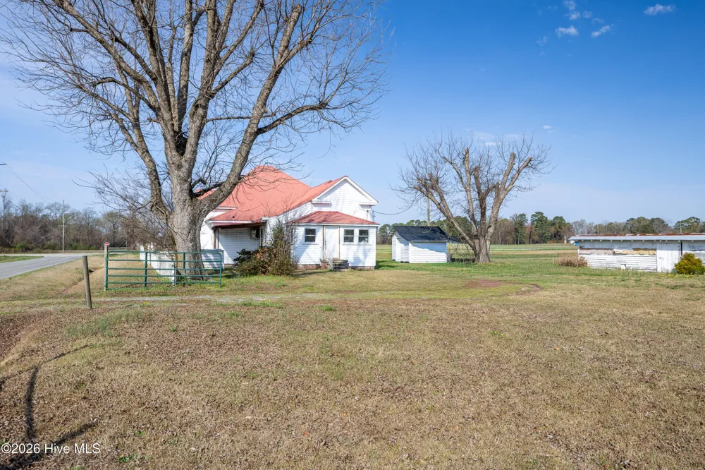 47 Enoch Road Clinton, NC 28328