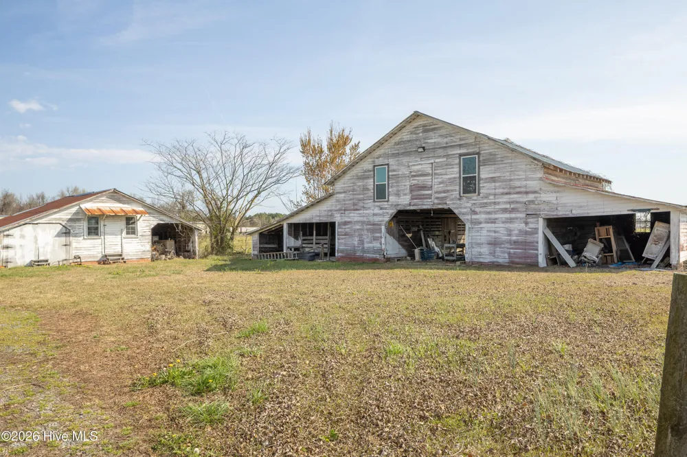 47 Enoch Road Clinton, NC 28328