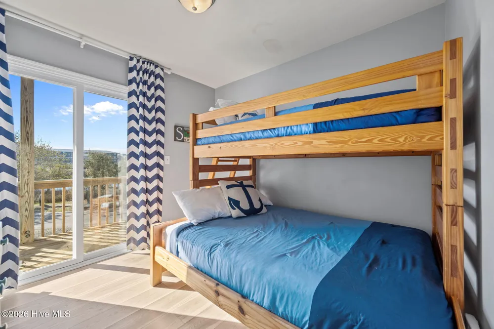 113 Anchor Drive #A Surf City, NC 28445