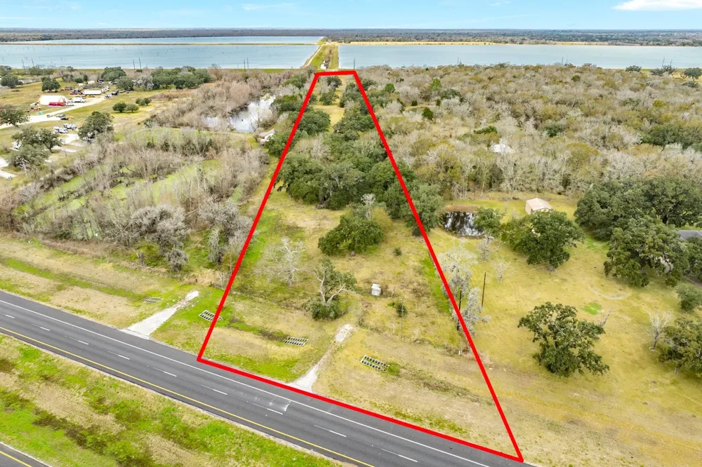 35 Highway 35 Sweeny, TX 77480