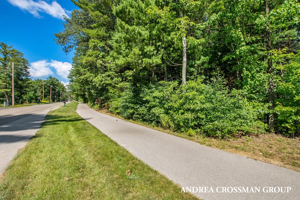 16179 Coventry Lane #30 Spring Lake, MI 49456
