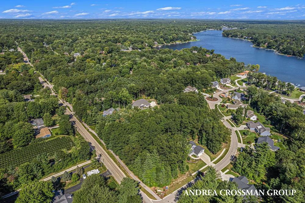 16179 Coventry Lane #30 Spring Lake, MI 49456
