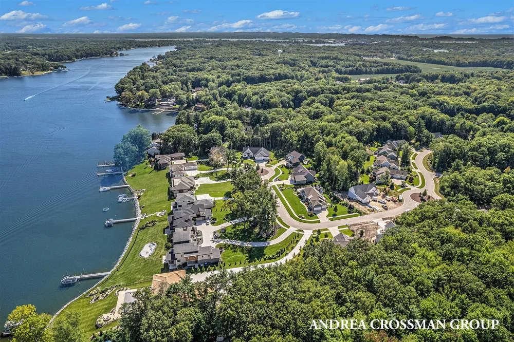 16179 Coventry Lane #30 Spring Lake, MI 49456