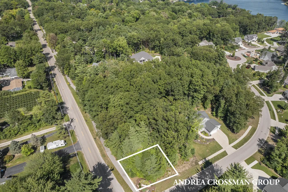 16179 Coventry Lane #30 Spring Lake, MI 49456