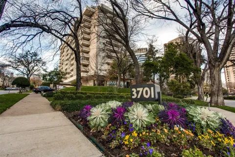 3701 Turtle Creek Boulevard #5D