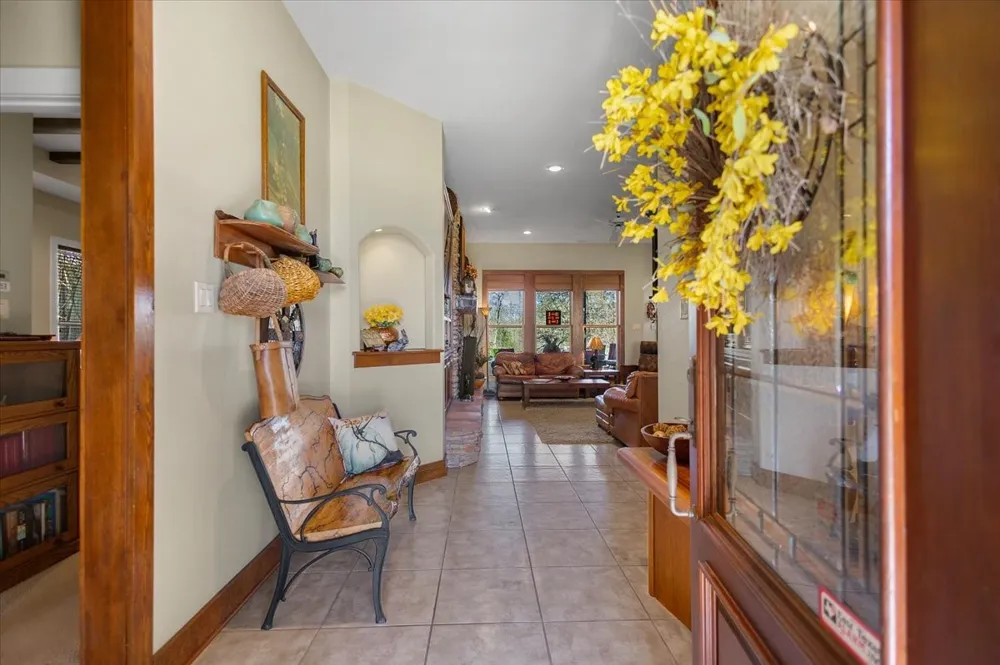 24050 Red Azalea Lindale, TX 75771