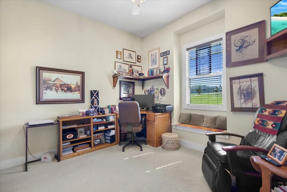 24050 Red Azalea Lindale, TX 75771