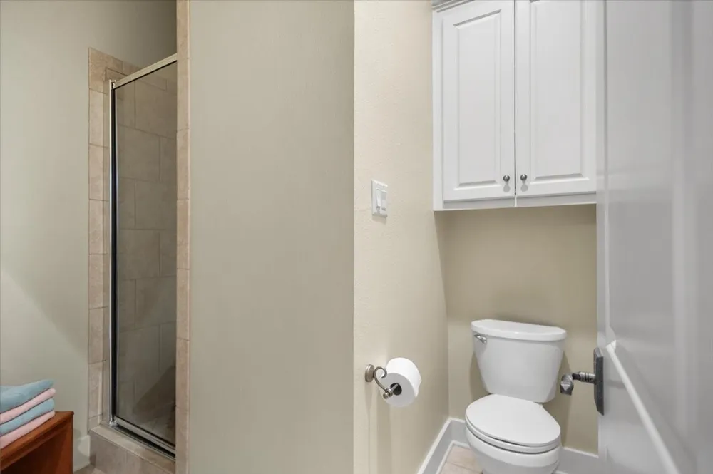24050 Red Azalea Lindale, TX 75771
