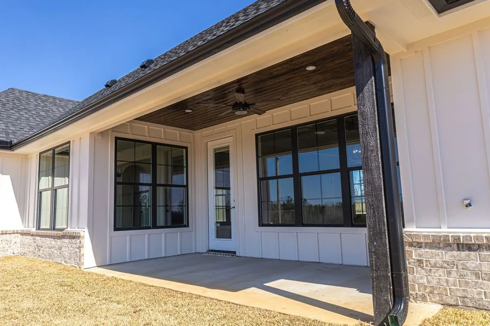 7608 Cr 317 S Henderson, TX 75654