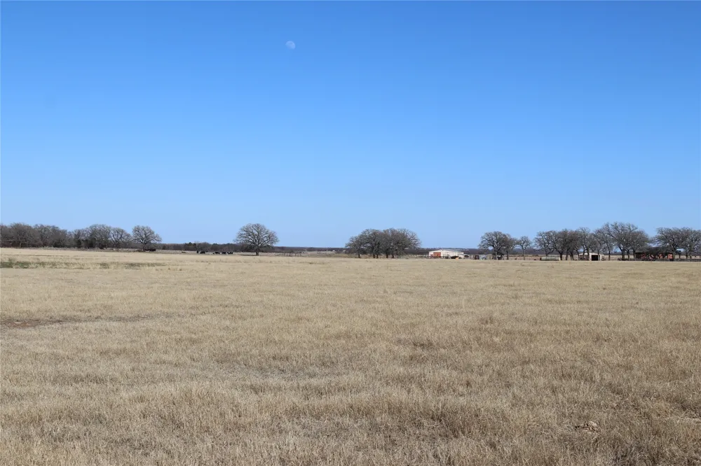 2553 Brixey Road Henrietta, TX 76365