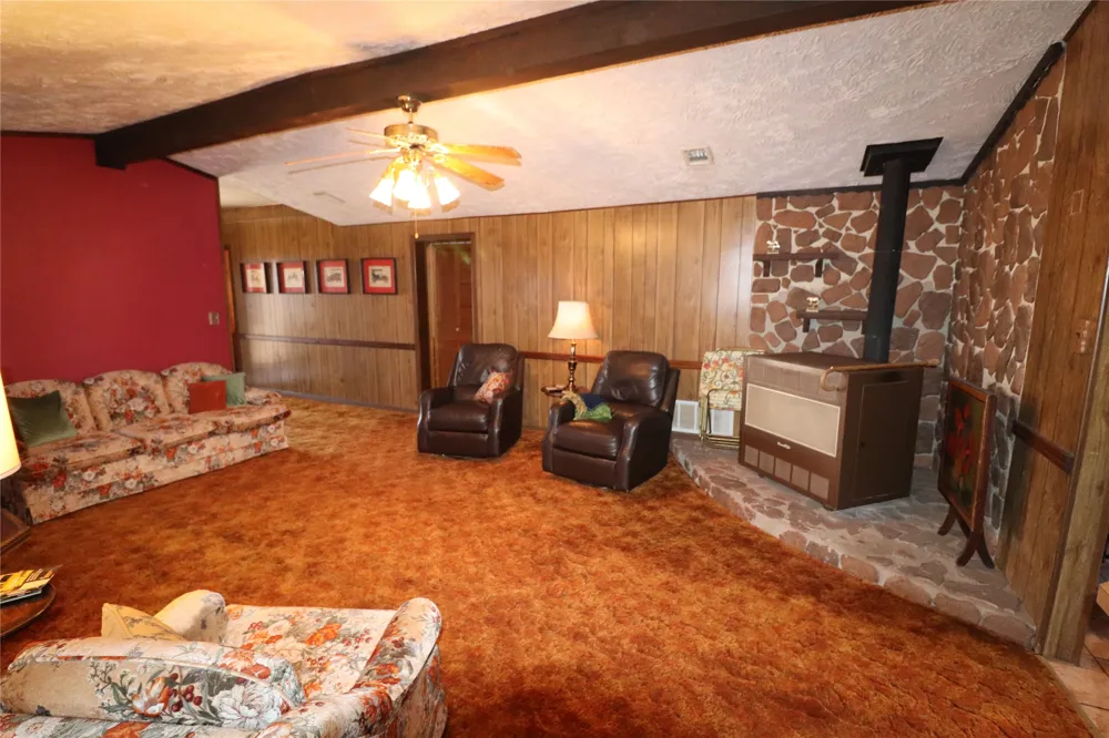 2553 Brixey Road Henrietta, TX 76365