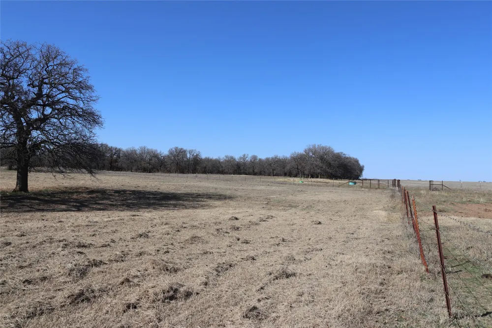 2553 Brixey Road Henrietta, TX 76365