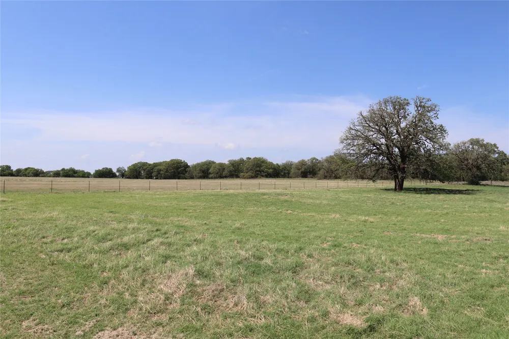 2553 Brixey Road Henrietta, TX 76365
