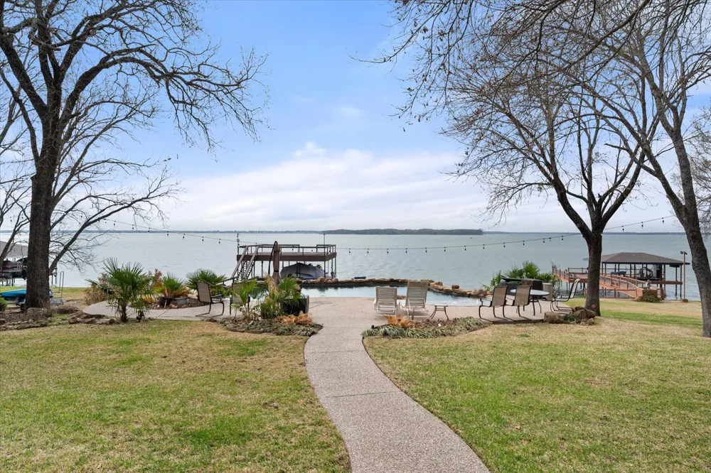 114 Hulan Drive Kerens, TX 75144