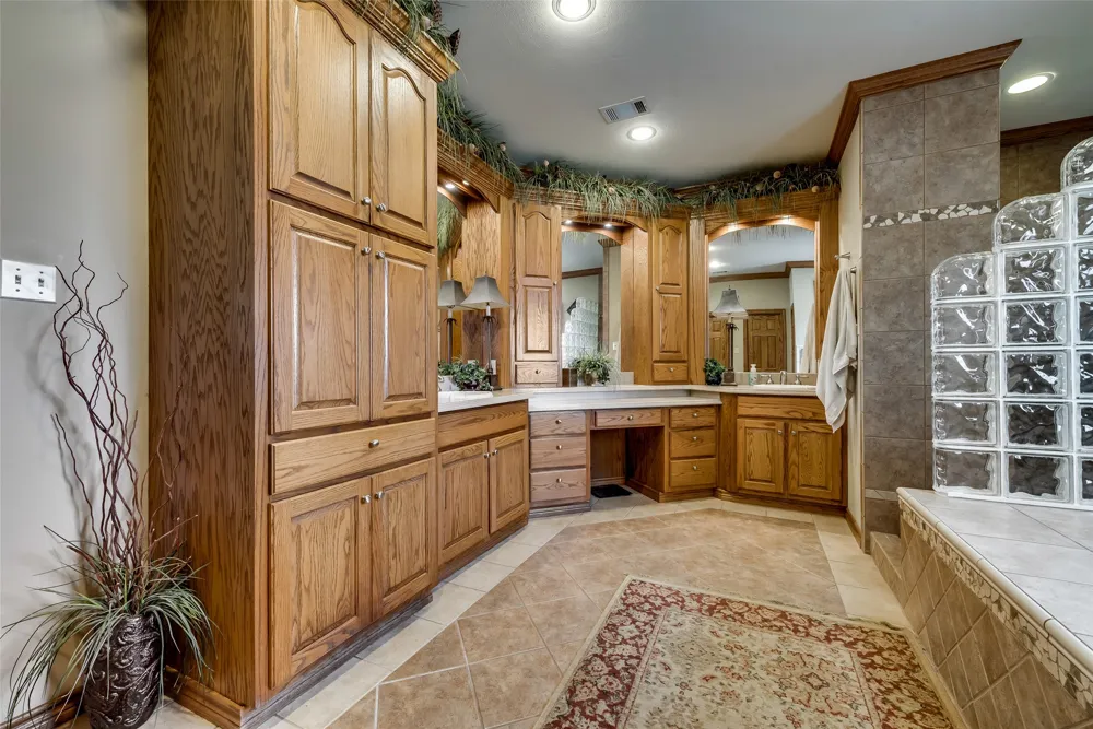114 Hulan Drive Kerens, TX 75144