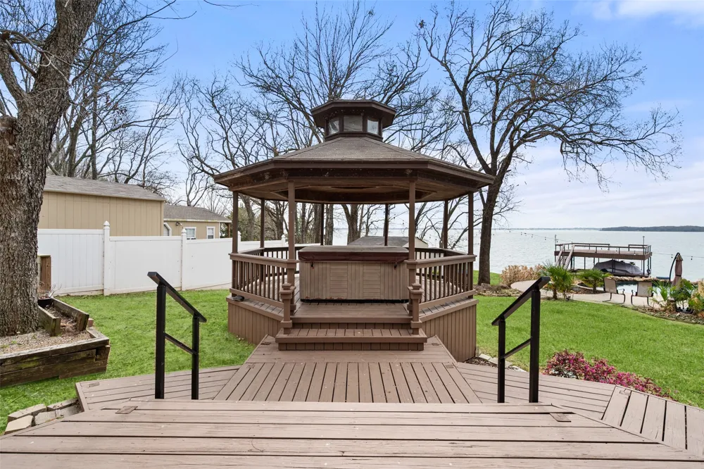 114 Hulan Drive Kerens, TX 75144