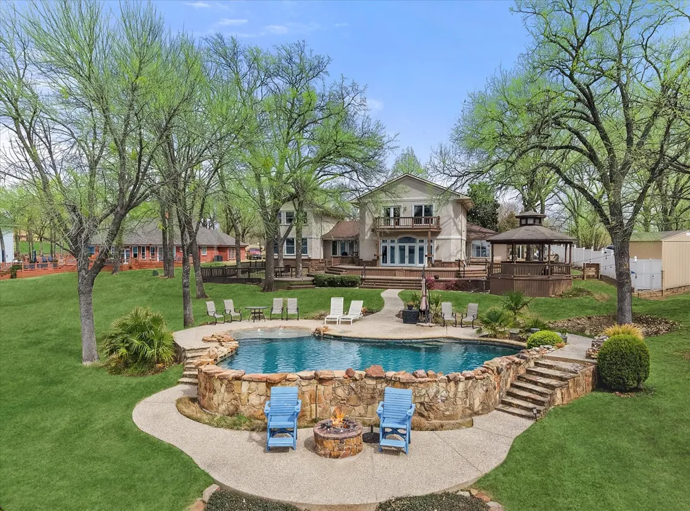 114 Hulan Drive Kerens, TX 75144