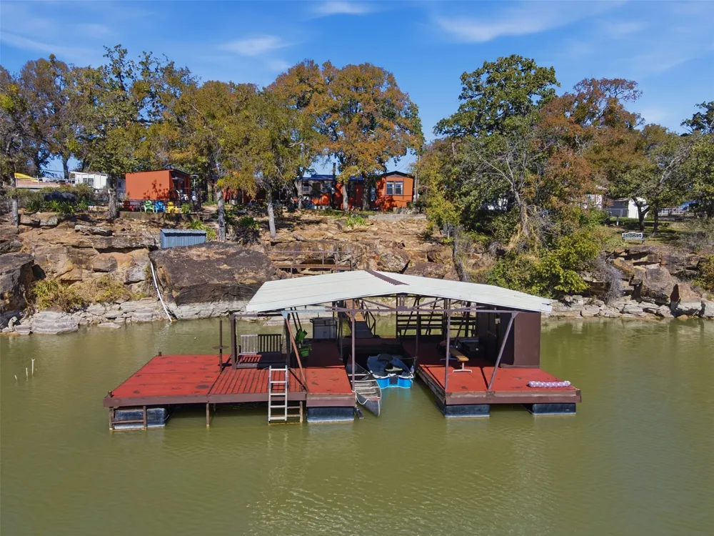 302 Kennon Circle Palo Pinto, TX 76484