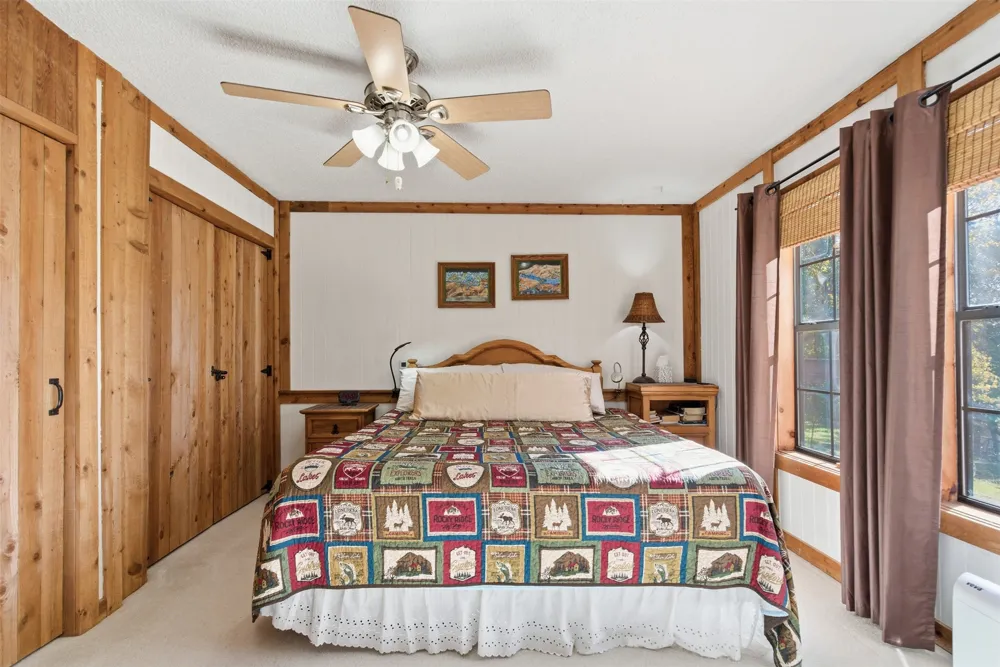 302 Kennon Circle Palo Pinto, TX 76484