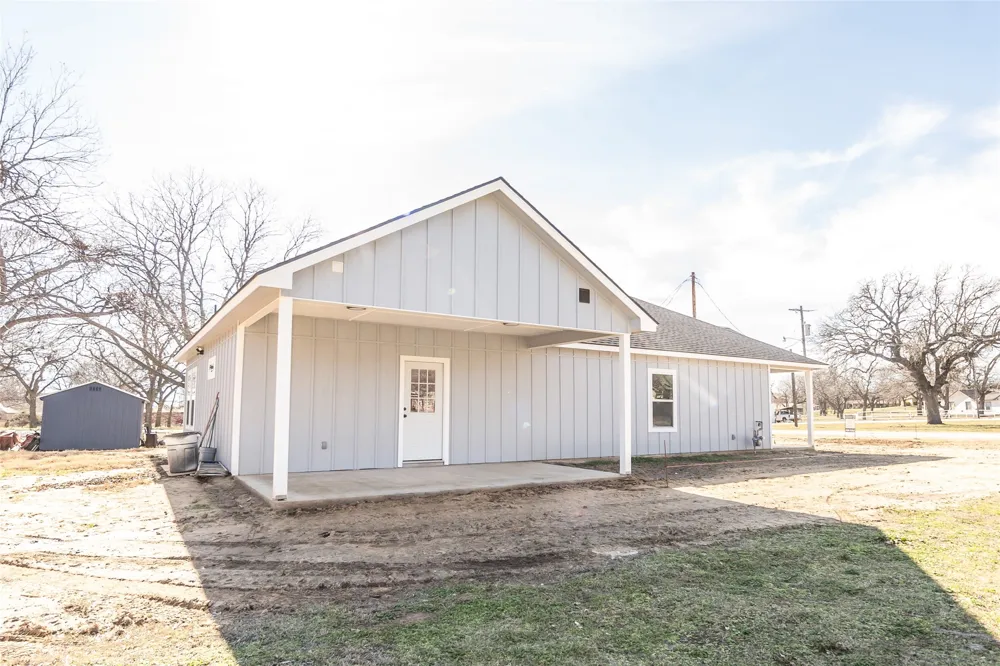 307 Bonham Street Nocona, TX 76255
