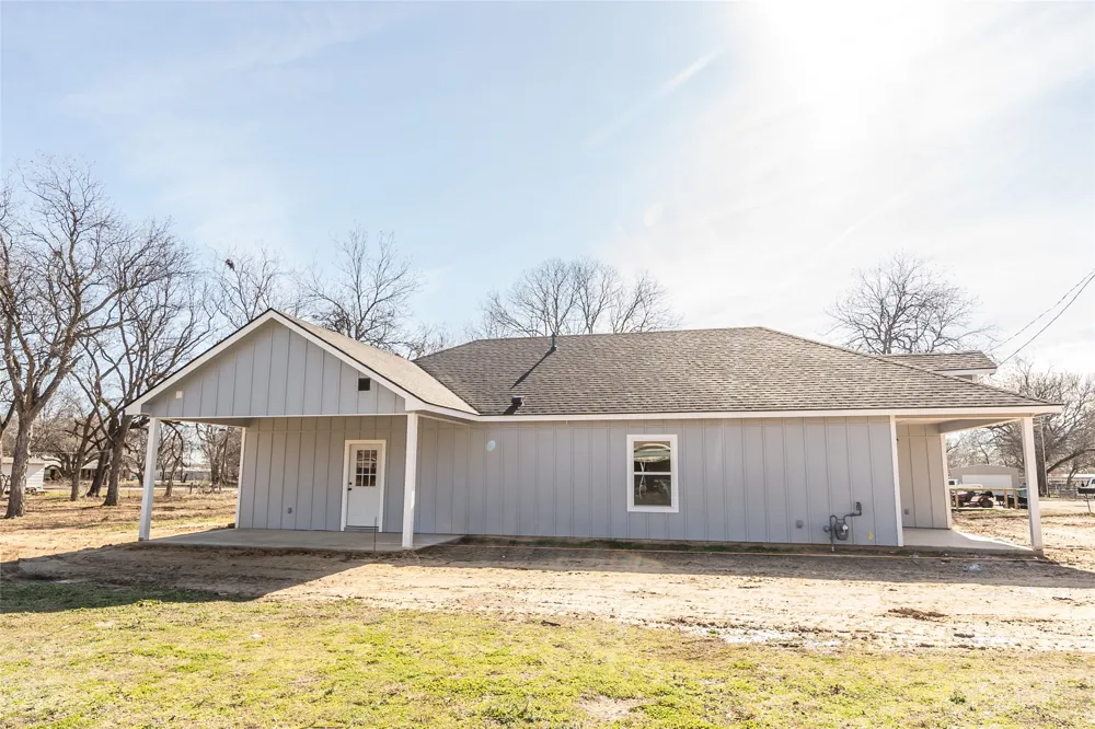 307 Bonham Street Nocona, TX 76255