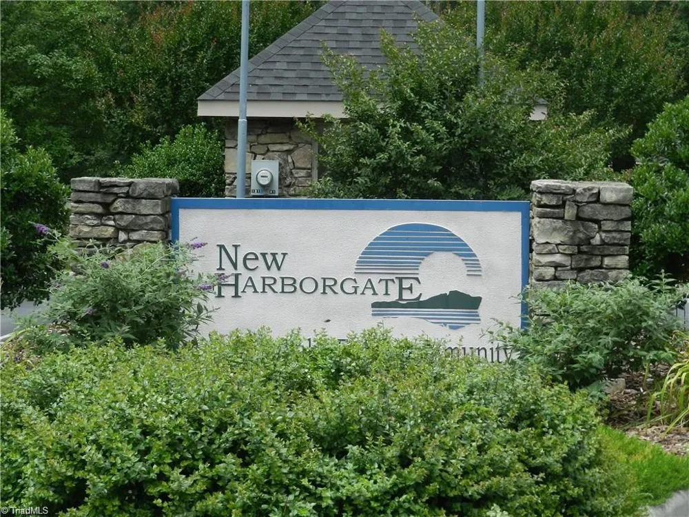 125 Outrigger Landing Denton, NC 27239