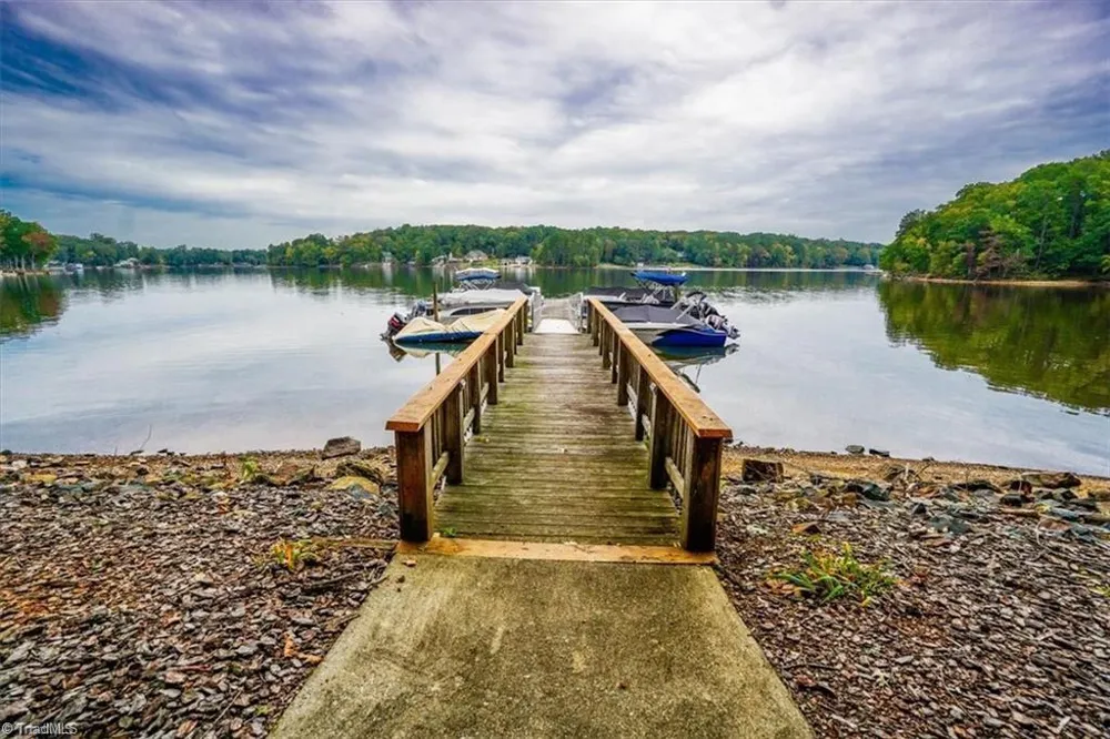 125 Outrigger Landing Denton, NC 27239