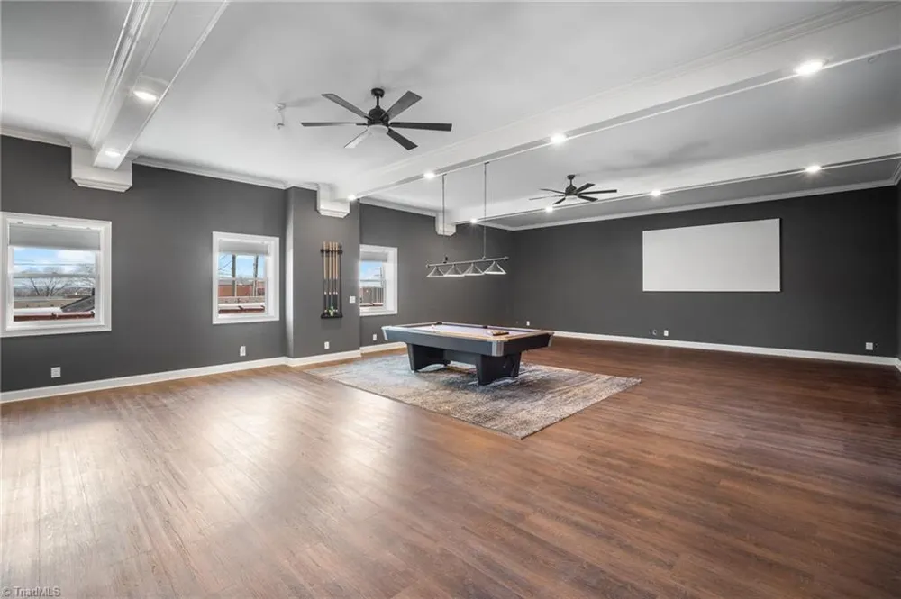 121 Main Street Lexington, NC 27292