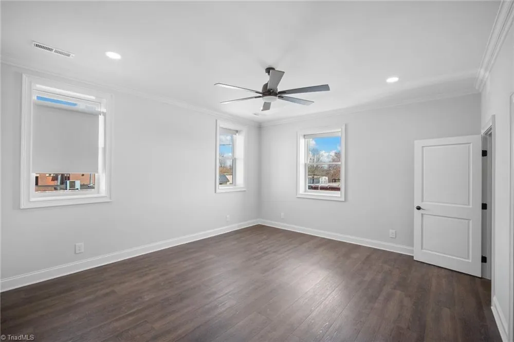 121 Main Street Lexington, NC 27292