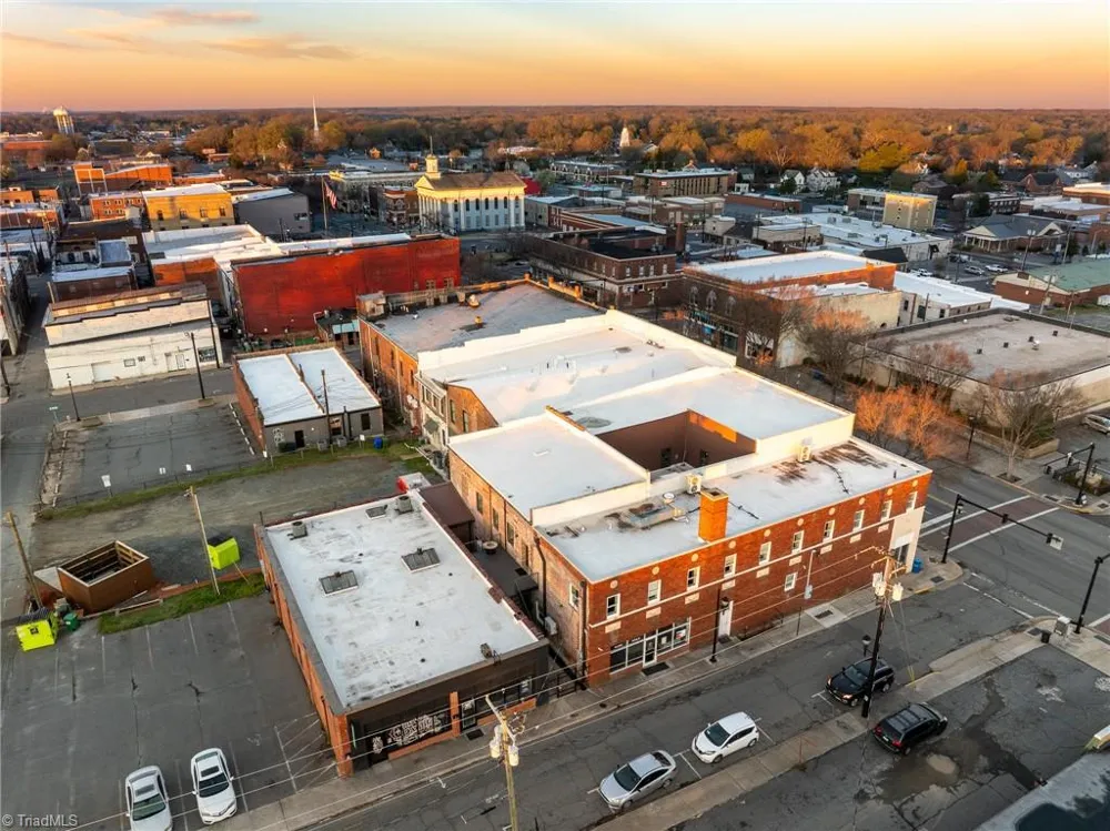 121 Main Street Lexington, NC 27292