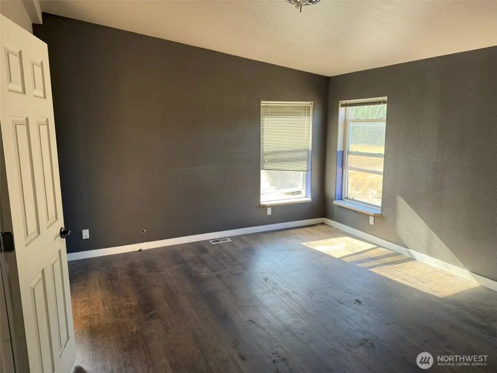 361 Lone Ranch Creek Rd Danville, WA 99121