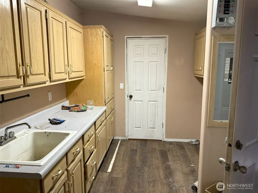 361 Lone Ranch Creek Rd Danville, WA 99121