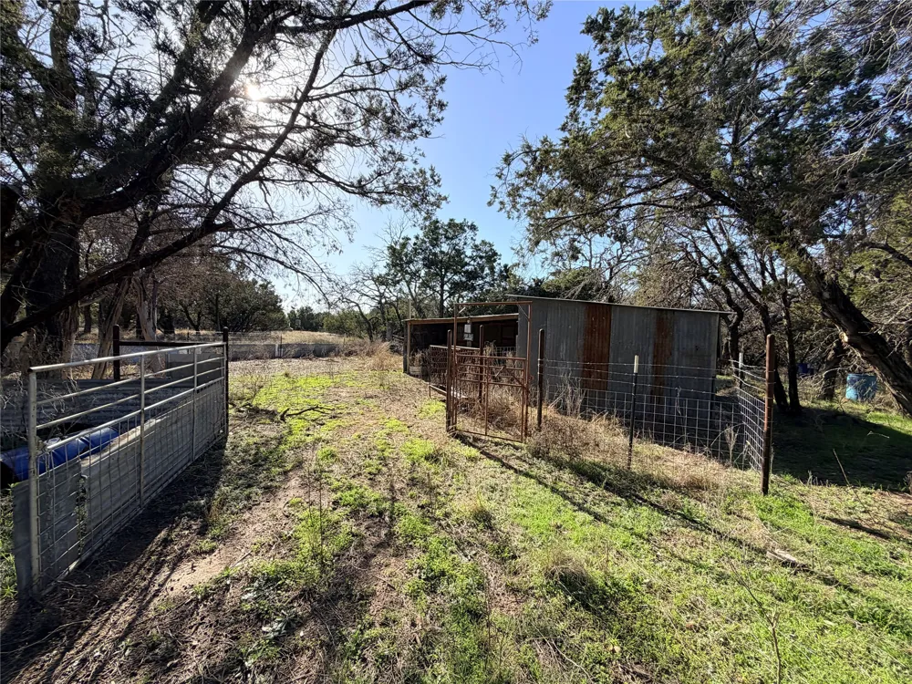 65 CR 406 Goldthwaite, TX 76844